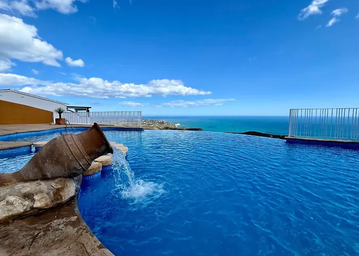Apartamento Con Vistas Al Mar Cumbre Del Sol By Alterhome